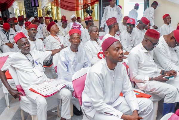 Photograph from 109th Annual Conference — DSC_2470.JPG