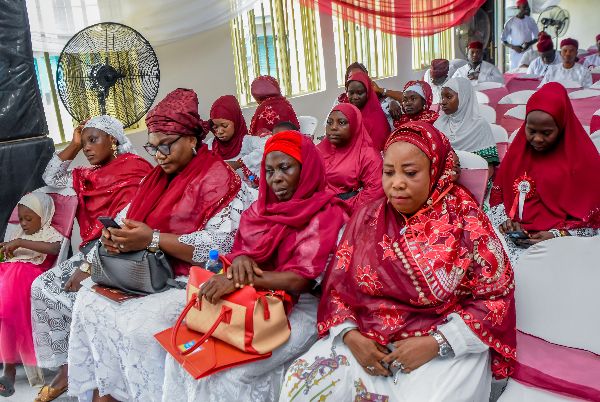 Photograph from 109th Annual Conference — DSC_2471.JPG
