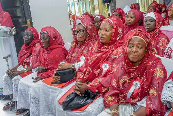 Photograph from Conferment of Merit Award and Turbaning of the New National Chief Imam/Missioner — DSC_2893.JPG