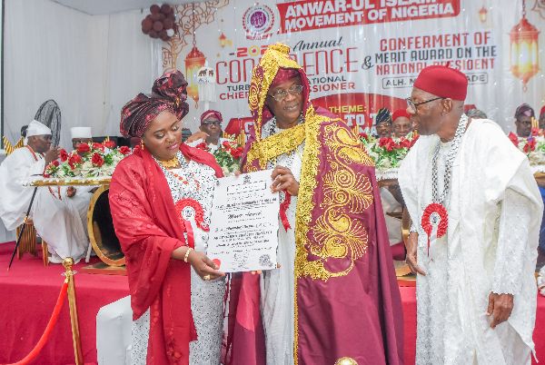 Photograph from Conferment of Merit Award and Turbaning of the New National Chief Imam/Missioner — DSC_3081.JPG