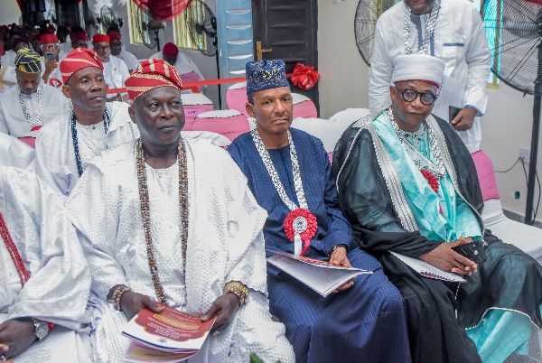 Photograph from Conferment of Merit Award and Turbaning of the New National Chief Imam/Missioner — DSC_2898.JPG